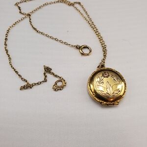Hobson 12k GF Sweetheart Locket